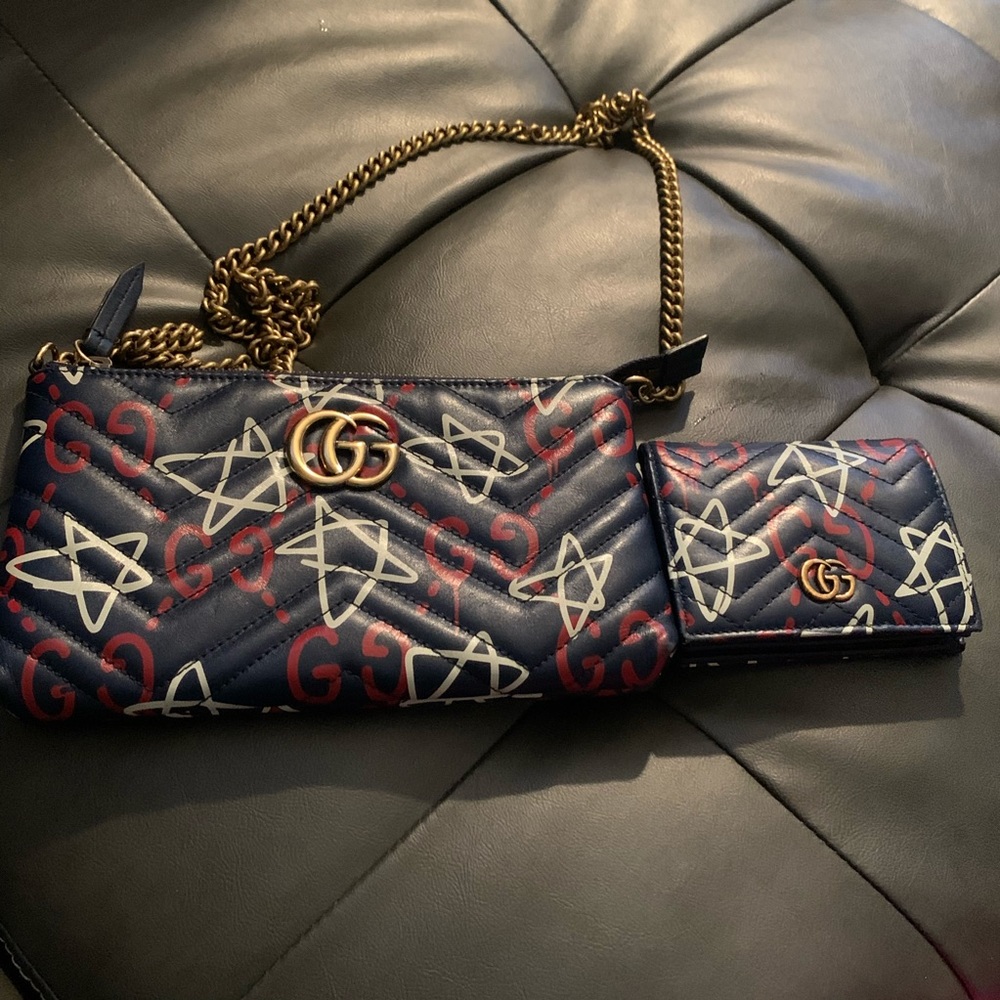 Gucci crossbody with Wallet